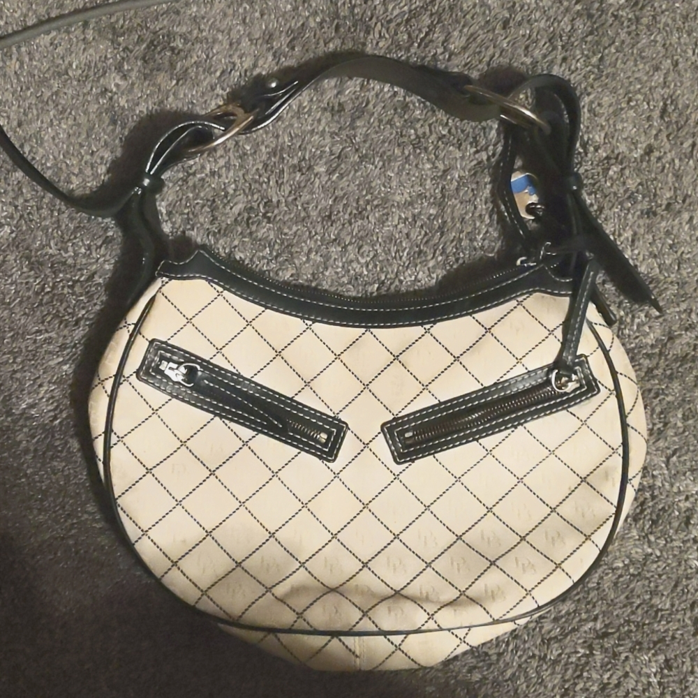 Dooney & Bourke handbag